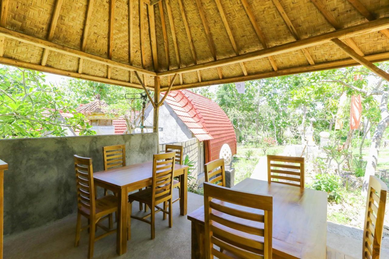 Bougainvillea Bungalow Batumadeg Exterior photo